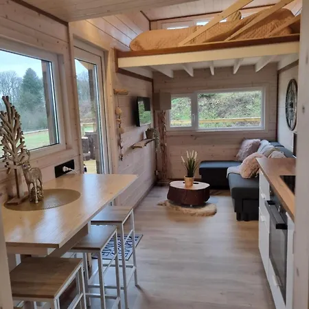 Lodge Tiny Housse Serenity Avec Jacuzzi Et Piscine *