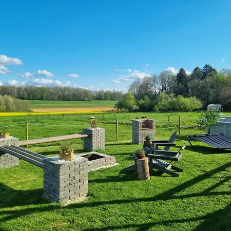 Tiny Housse Serenity Avec Jacuzzi ,piscine Et Sauna *