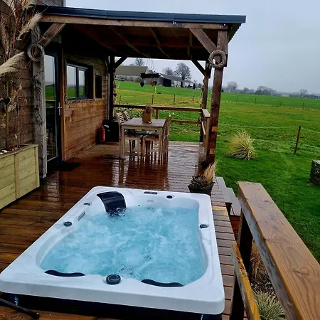 Tiny Housse Serenity Avec Jacuzzi Et Piscine Lodge