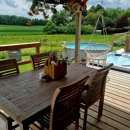Lodge Tiny Housse Serenity Avec Jacuzzi Et Piscine *