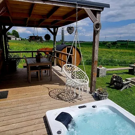 Tiny Housse Serenity Avec Jacuzzi Et Piscine Lodge